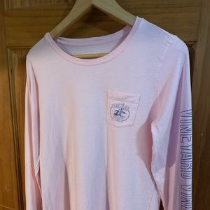 Vineyard Vines long sleeve Tee size Small